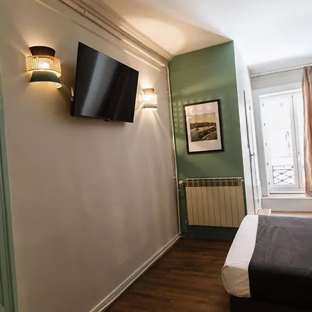 Du Dauphin Hotel Lyon