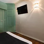Du Dauphin 2* Λυών