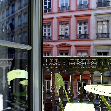 Hotel Du Dauphin 2*