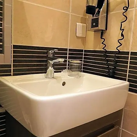Du Dauphin Hotel