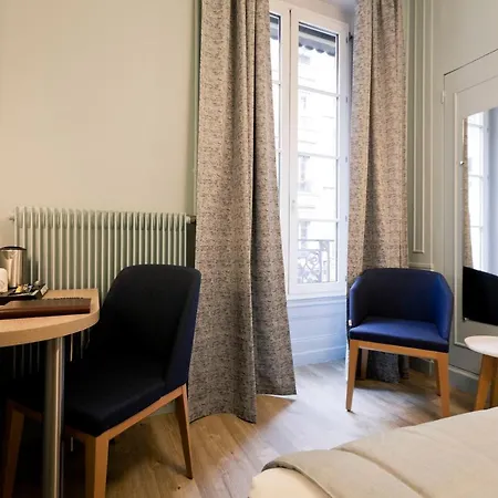 Du Dauphin Hotel