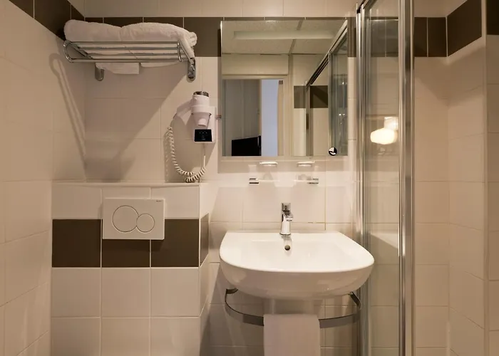 Du Dauphin Hotel