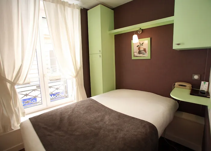 Du Dauphin Hotel