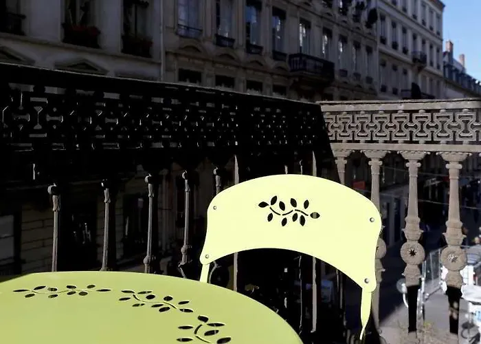 Otel Du Dauphin Lyon