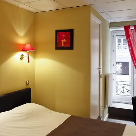 Hotell Du Dauphin 2*